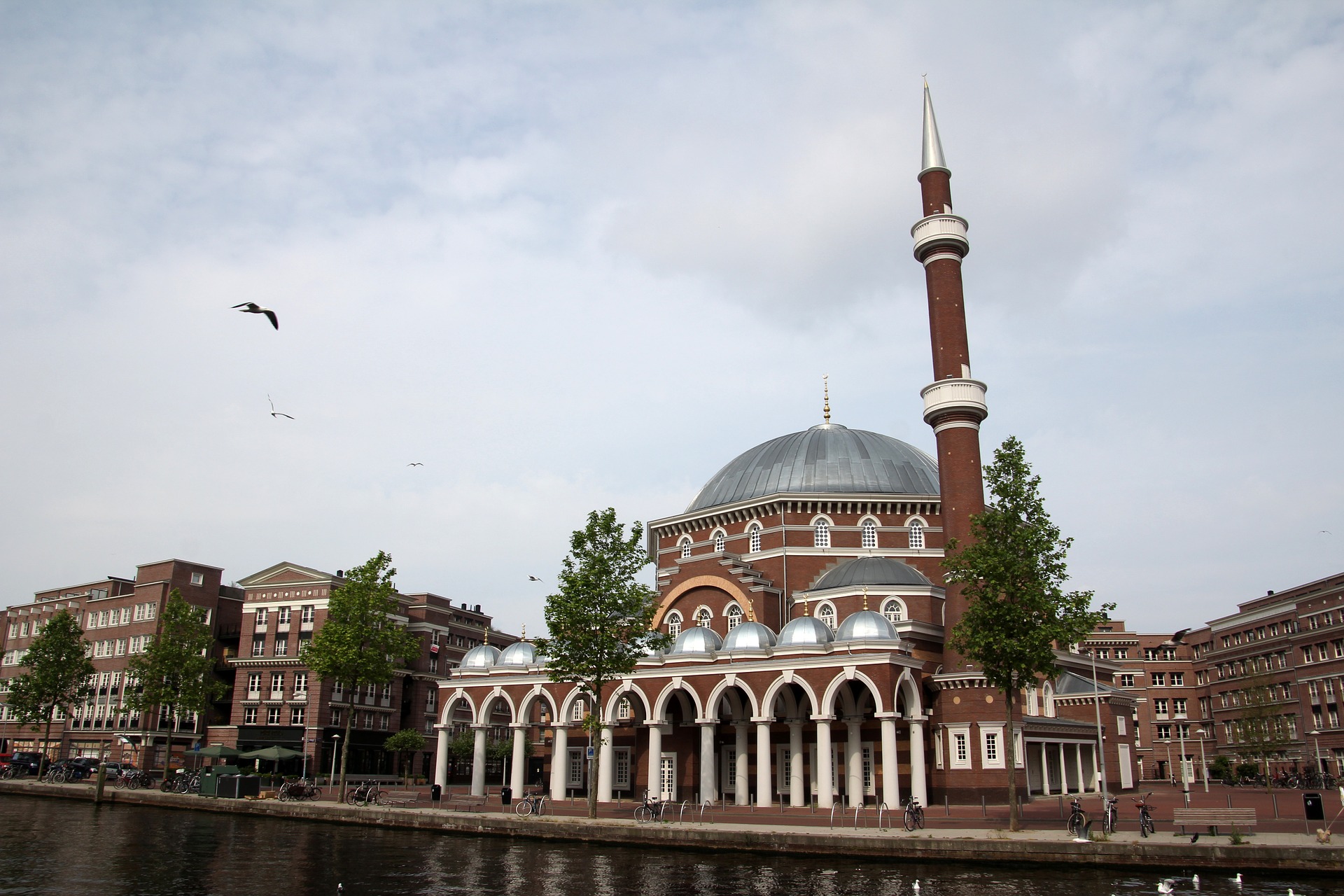 mosque-1473250_1920